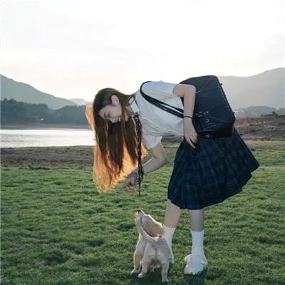鲁卜哈利沙漠：非洲的女人